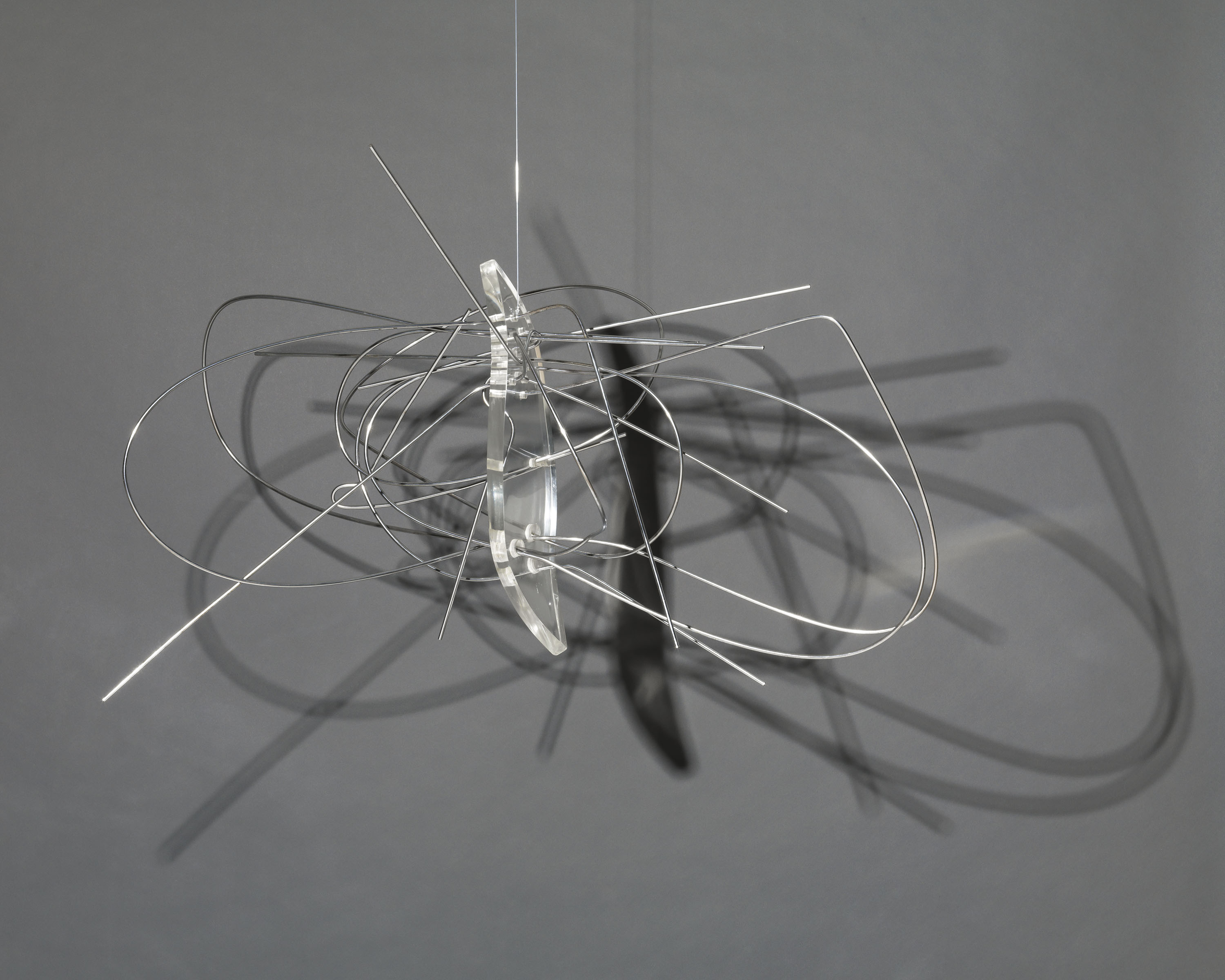 László Moholy-Nagy, “Dual Form with Chromium Rods,” 1946. Solomon R. Guggenheim Museum, New York, Solomon R. Guggenheim Founding Collection, 48.1149. © 2016 Hattula Moholy-Nagy/VG Bild-Kunst, Bonn/Artists Rights Society (ARS), New York. Image courtesy theArt Institute of Chicago.