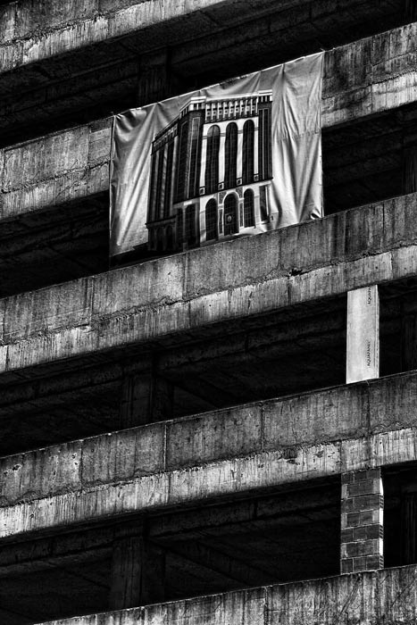 Baroque Skeleton. (title of the photo). A detail from the new building from the Ministry of Finance, part of Skopje 2014 project. Image Courtesy of Vladimir Krle.