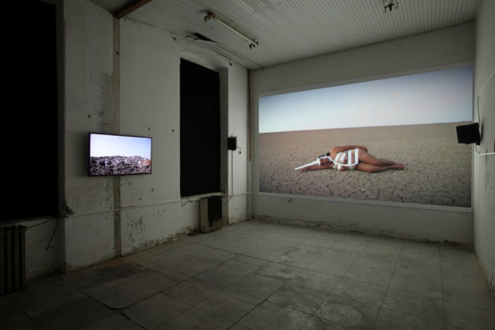 Tejal Shah, “Between the Waves,” video installation, 2012. Image courtesy of the October Salon.