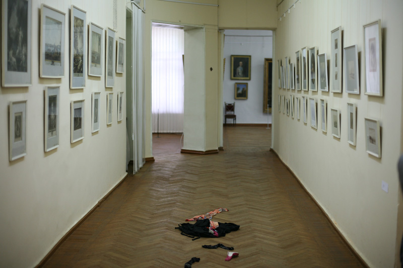 Figure 2, David Ter-Oganyan, ‘Girl in Underwear’, 2009, installation (women’s shoes, stockings, dress, jacket). Kharkiv Art Museum. Image courtesy of EIDOS Arts Development Foundation.