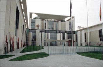Federal Chancellery. Image courtesy of the author.